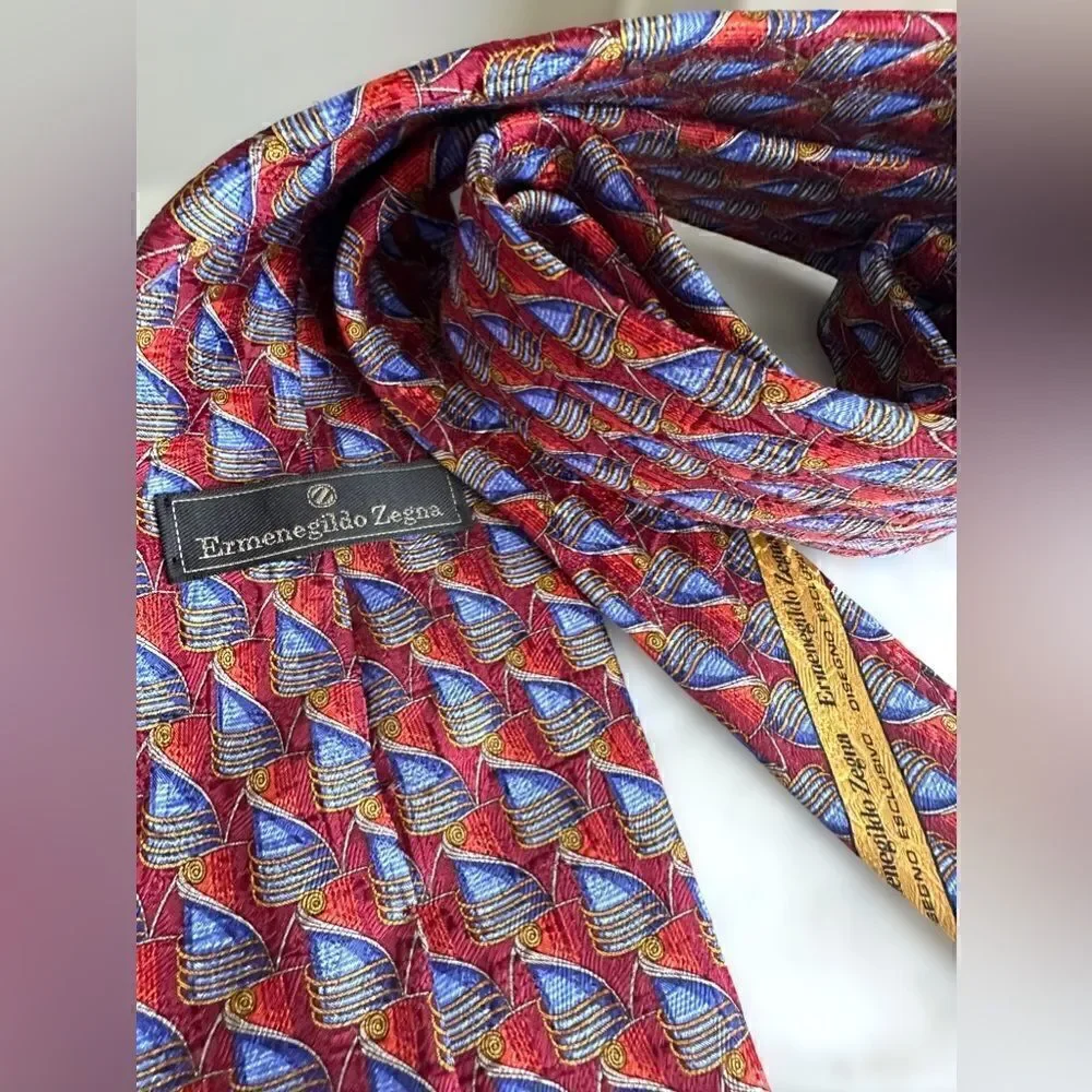 Ermenegildo Zegna Red Blue Gold geometric silk tie Italy